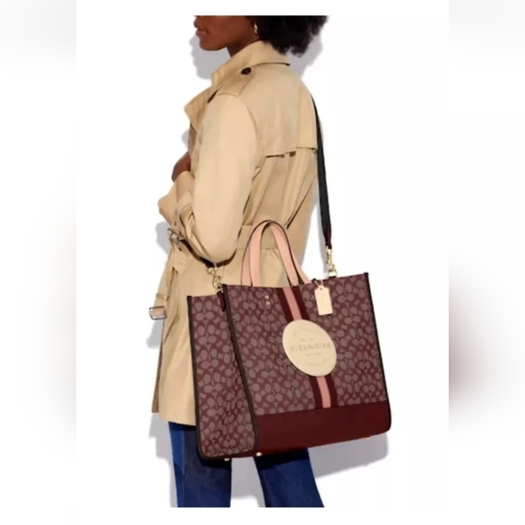 Coach Dempsey 40 Tote - NWT!!! - Picture 3 of 9
